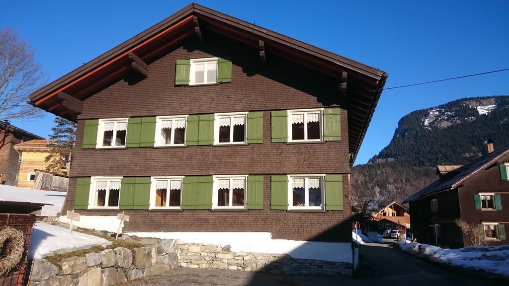 Mein Elternhaus Gaestehaus Waltraud Fink Appartement Au (Vorarlberg) Buitenkant foto