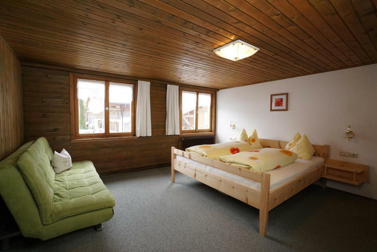 Mein Elternhaus Gaestehaus Waltraud Fink Appartement Au (Vorarlberg) Buitenkant foto